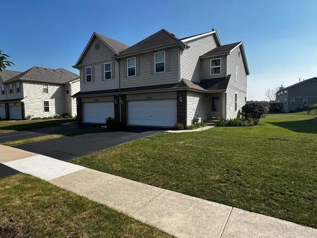 $334,400 | 1103 Kingsley Drive, Romeoville, IL 60446