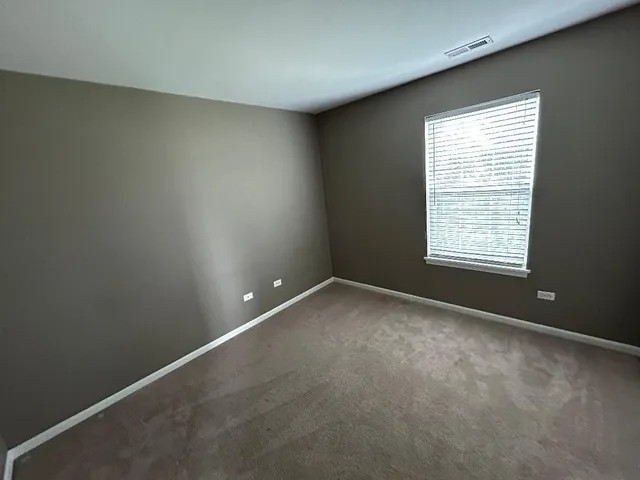 $334,400 | 1103 Kingsley Drive, Romeoville, IL 60446