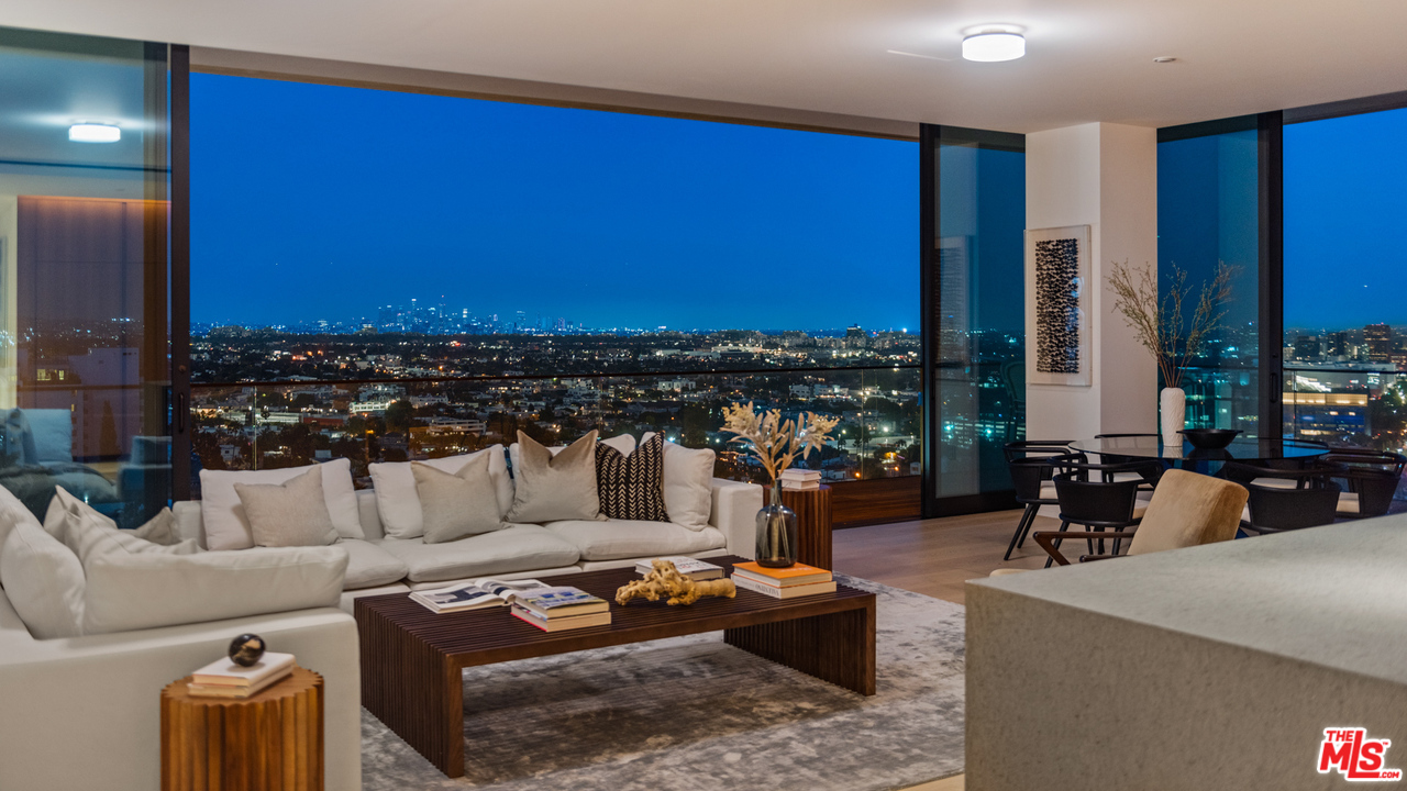 9040 Sunset Boulevard, Unit 907 West Hollywood, CA 90069 - Photo 3 of 21