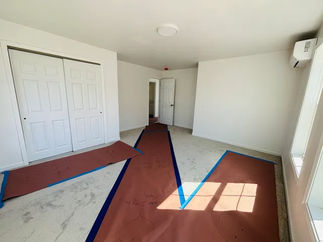 $389,000 | 1 1st Street, Thompson, CT 06255