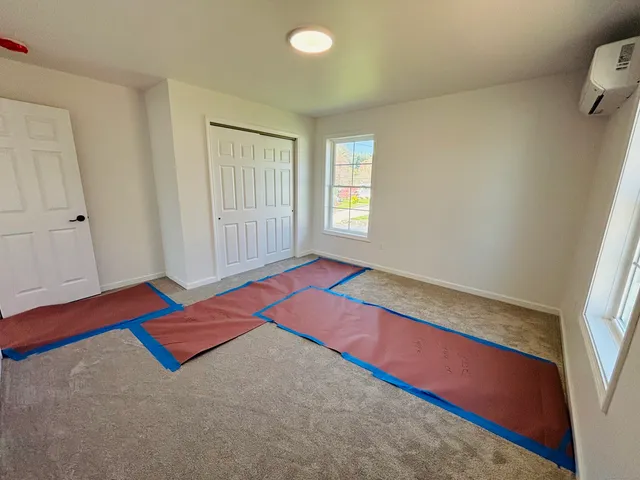 $389,000 | 1 1st Street, Thompson, CT 06255