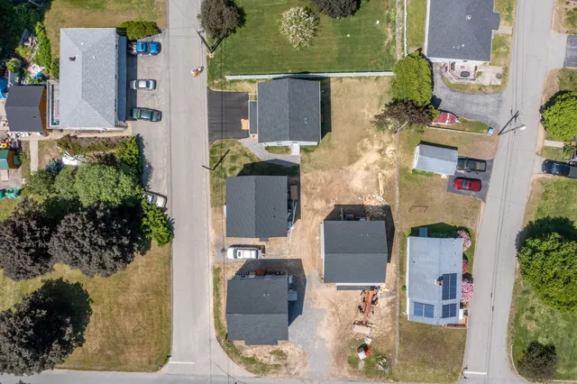 $389,000 | 1 1st Street, Thompson, CT 06255