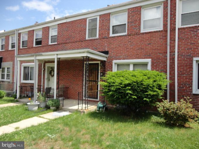 861 Bradhurst Road Baltimore, MD 21212 - Photo 15 of 17 Exterior (Front)