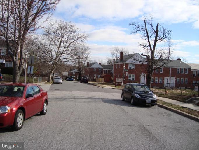 861 Bradhurst Road Baltimore, MD 21212 - Photo 10 of 17 Street View