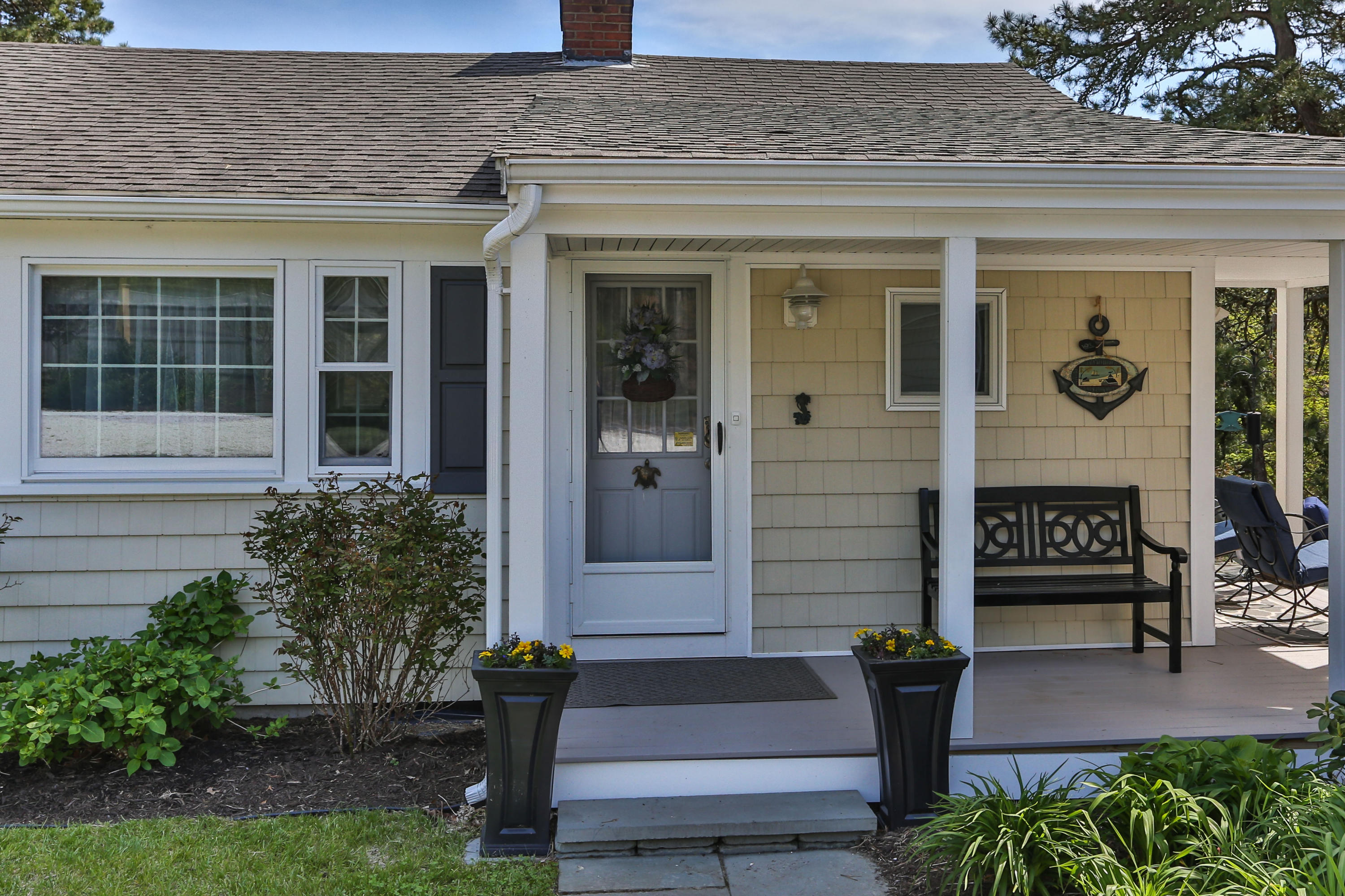869 Queen Anne Road Harwich, MA 02645 - Photo 6 of 34 869QueLR-3