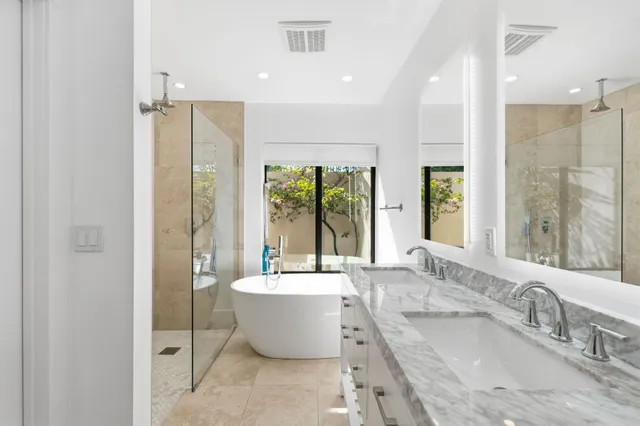 $1,499,999 | 1484 VÃa Del Sol, Jupiter, FL 33477