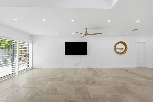 $1,499,999 | 1484 VÃa Del Sol, Jupiter, FL 33477