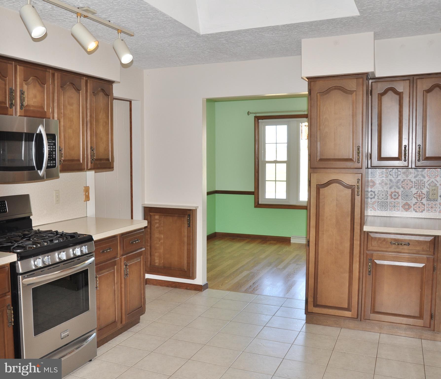 770 Gebhart Road Windsor, PA 17366 - Photo 24 of 69 Lots of cabinets