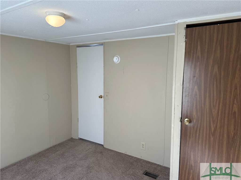 128 Miles Park Road Pembroke, GA 31321 - Photo 6 of 17