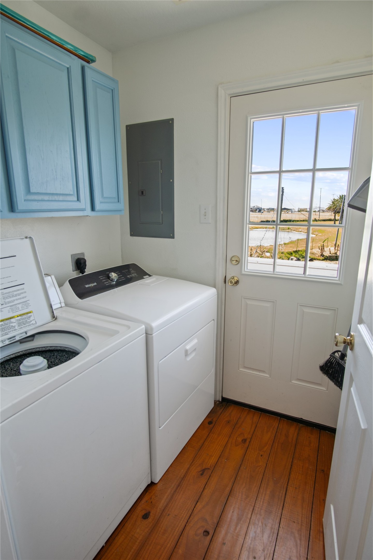 2371 Sandman Crystal Beach, TX 77650 - Photo 12 of 38 a utility room with dryer and washer