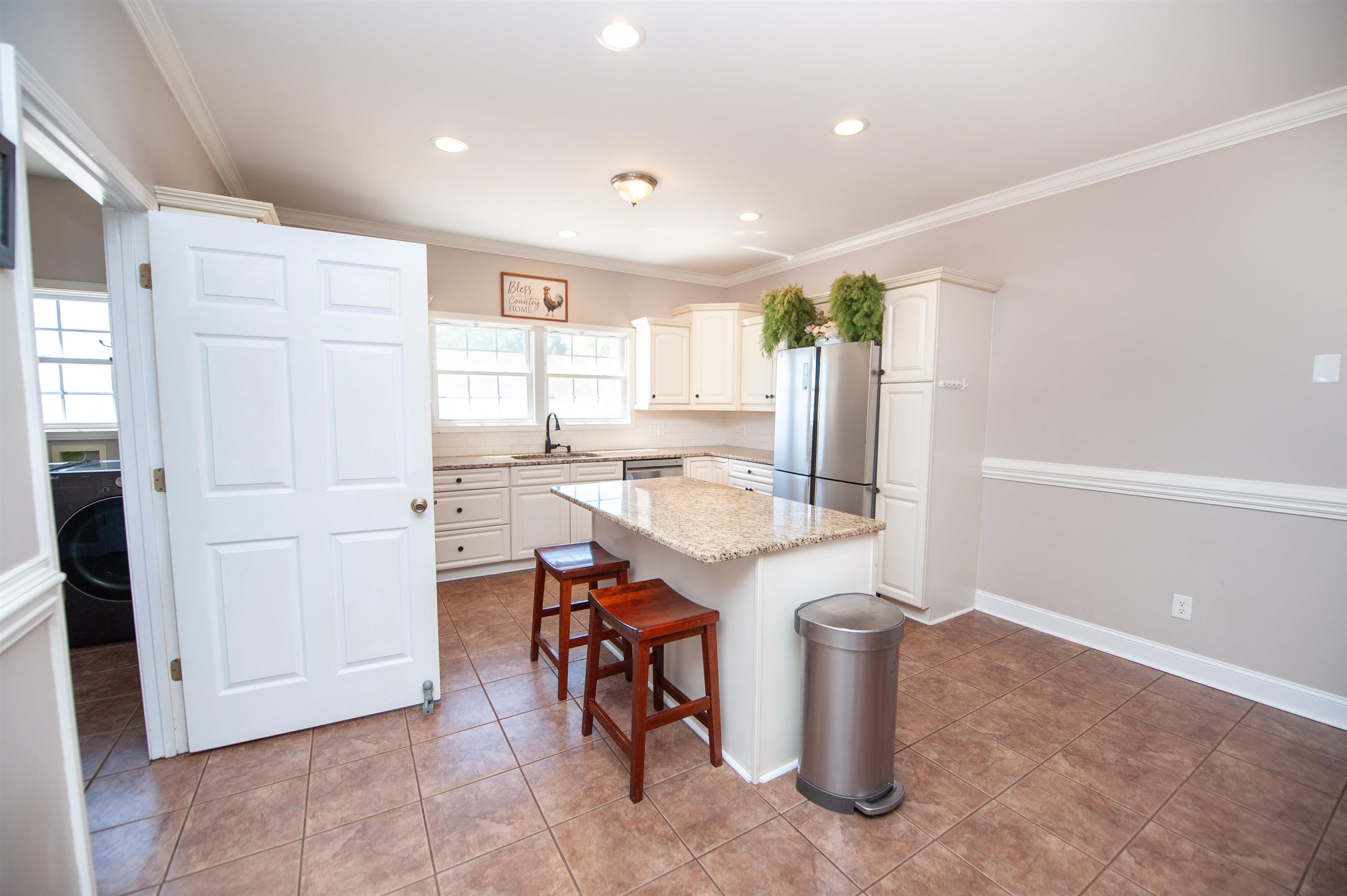 450 Meadow Road Inman, SC 29349 - Photo 13 of 38