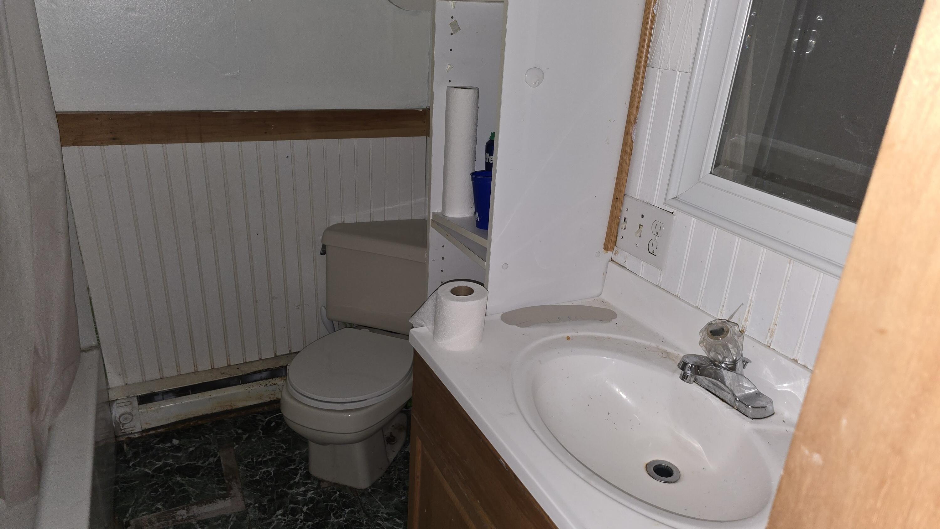 26 Front Avenue Poland, ME 04274 - Photo 7 of 40 Full Bath1