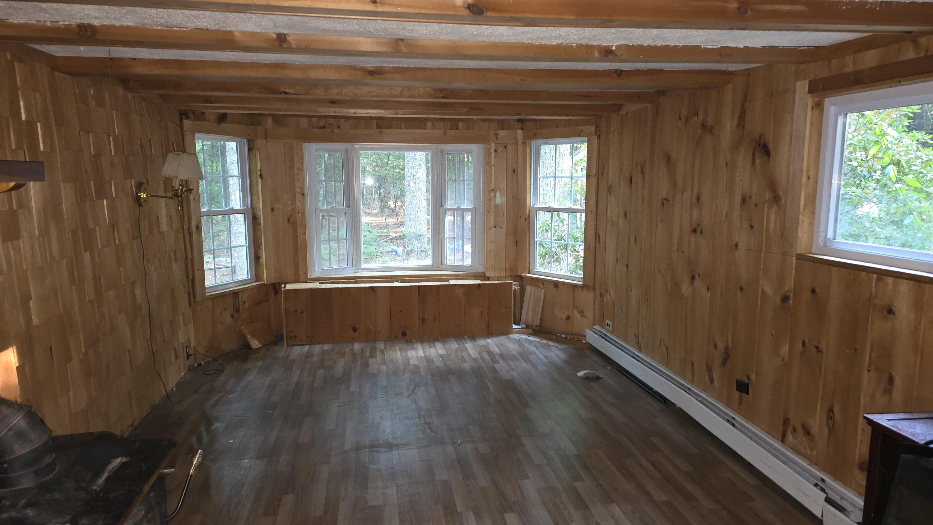 26 Front Avenue Poland, ME 04274 - Photo 8 of 40 Living Room