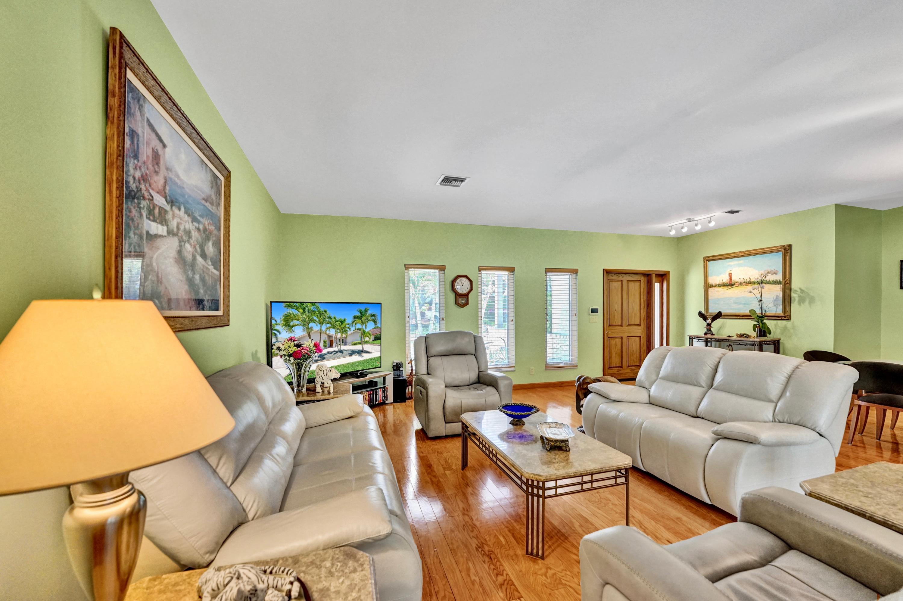 1341 Southwest 21st Lane Boca Raton, FL 33486 - Photo 11 of 65 11