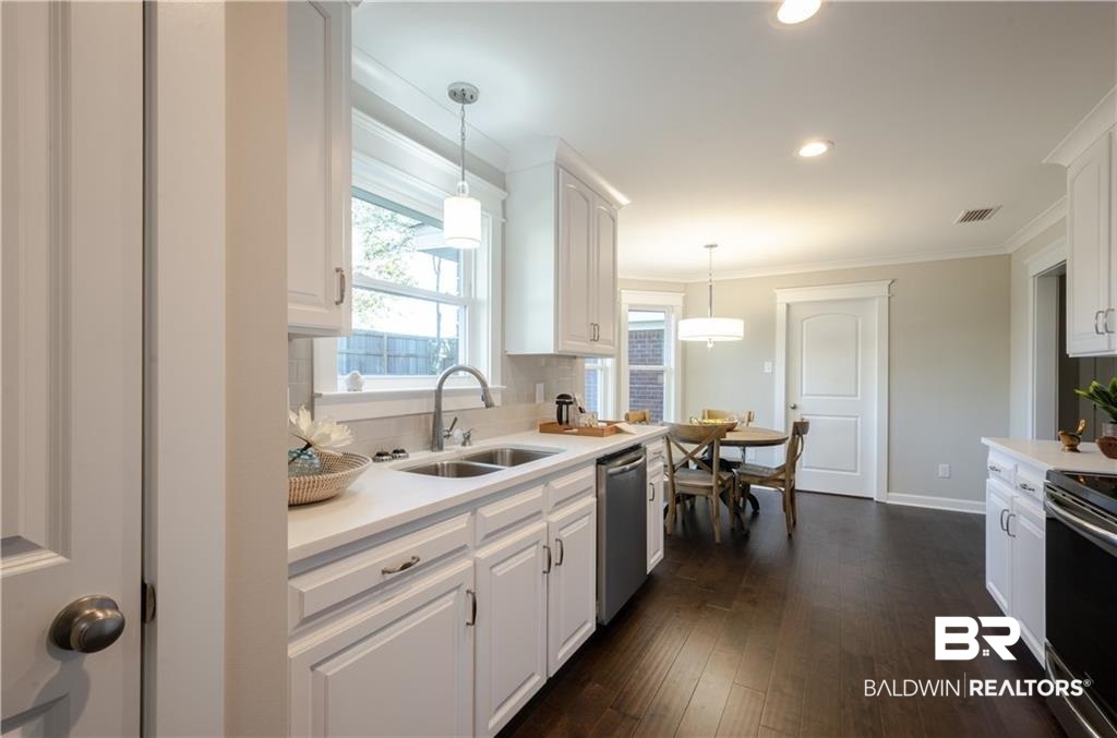 9967 Wedgefield Court Mobile, AL 36608 - Photo 9 of 35