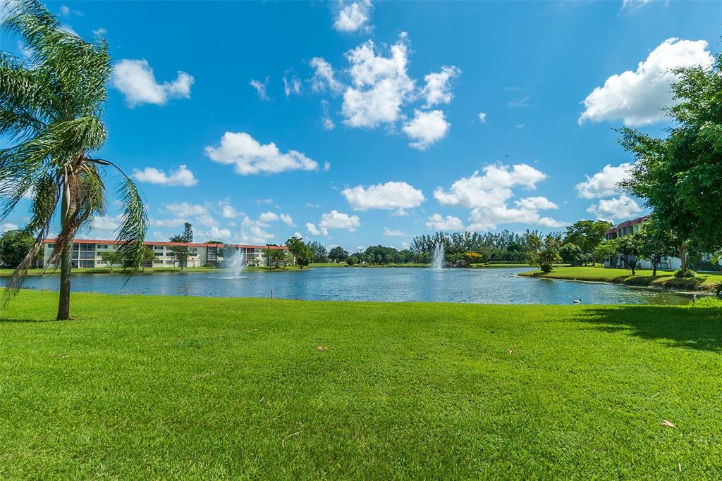 411 South Hollybrook Drive, Unit 109 Pembroke Pines, FL 33025 - Photo 36 of 61 a view of a lake