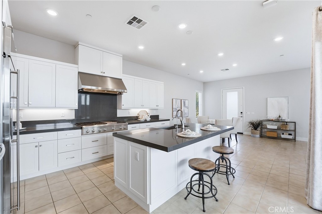 182 Scale Irvine, CA 92618 - Photo 16 of 61 White on white with dark counters that mean business.