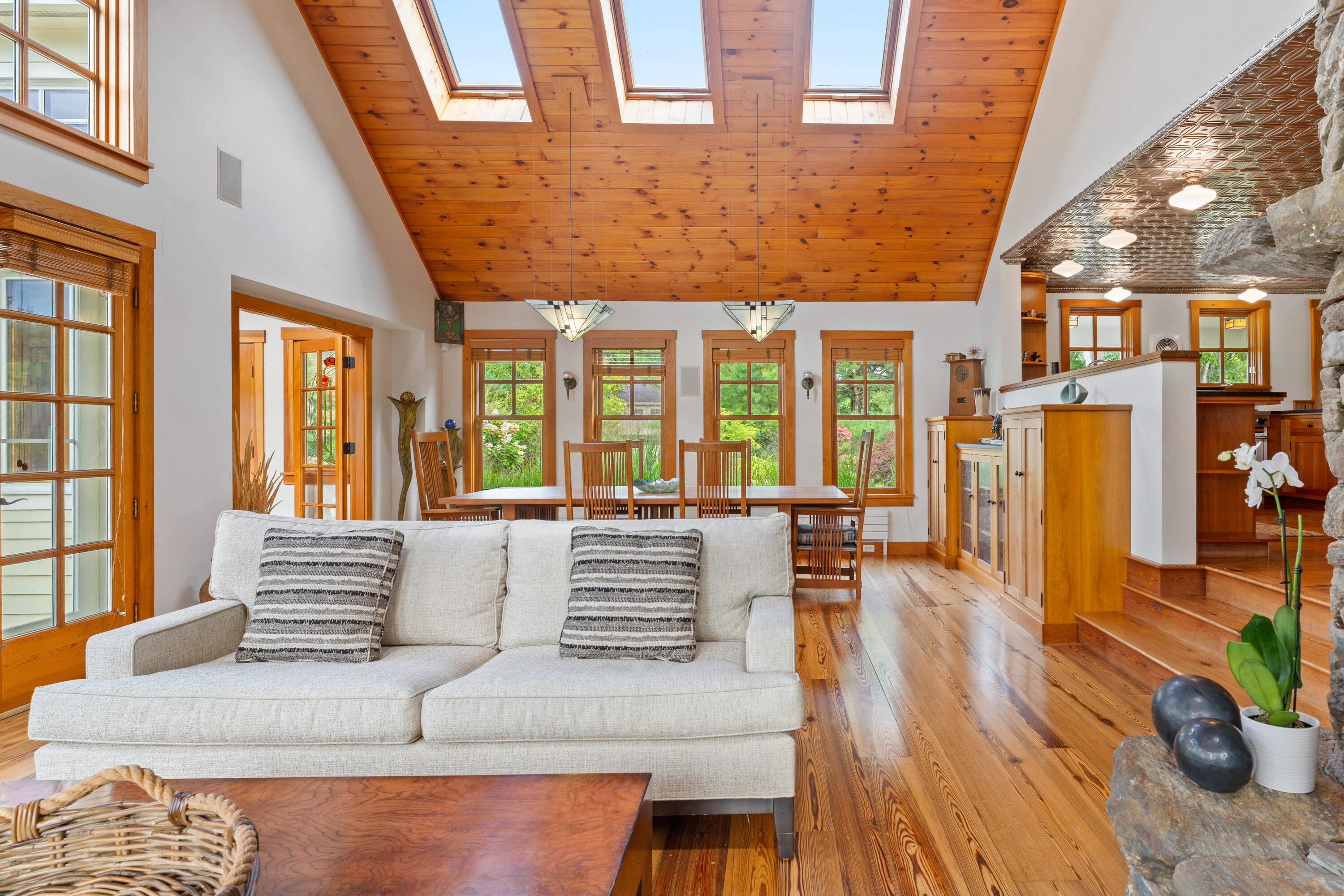 123 Ogunquit Road Cape Neddick, ME 03902 - Photo 10 of 47 9