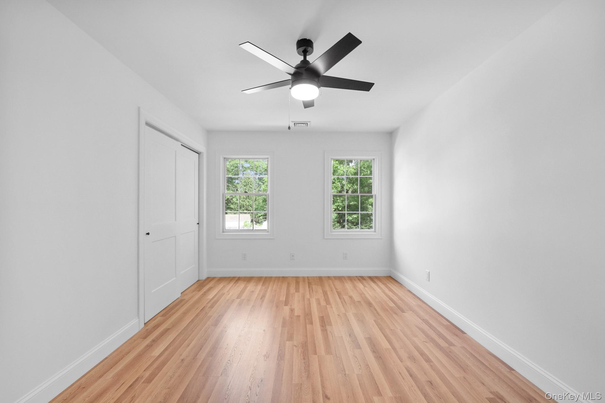 40 Muncey Road Bay Shore, NY 11706 - Photo 36 of 39