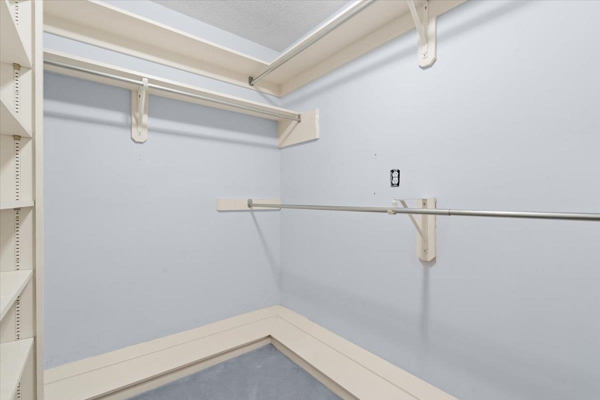 5710 Herald Square Memphis, TN 38120 - Photo 22 of 31 View of spacious closet