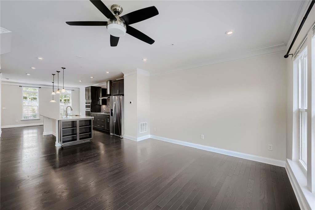 611 Hanlon Way Alpharetta, GA 30009 - Photo 5 of 28