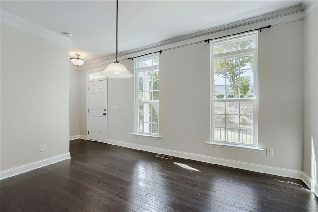 611 Hanlon Way Alpharetta, GA 30009 - Photo 7 of 28