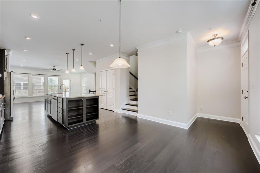 611 Hanlon Way Alpharetta, GA 30009 - Photo 9 of 28
