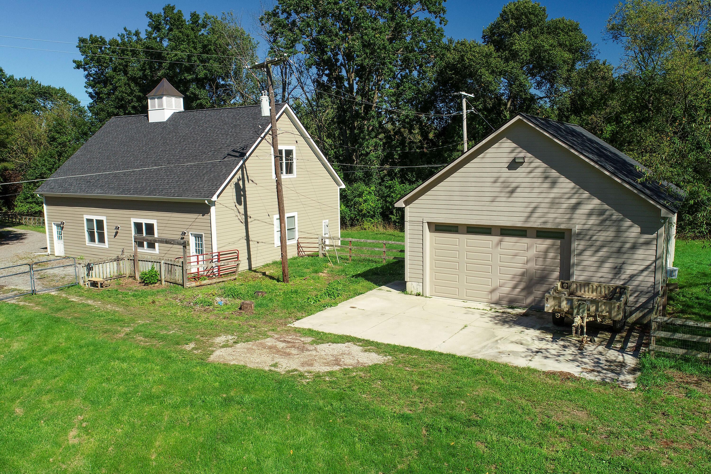 2785 Pearson Road Milford, MI 48380 - Photo 21 of 42 Pearson_Drone_19