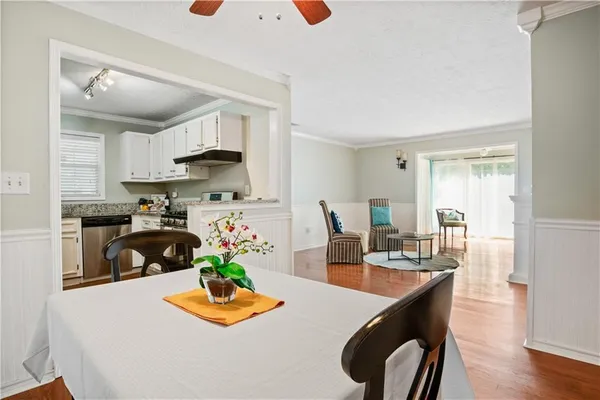 $1,600 | 304 Natchez Trace, Atlanta, GA 30350