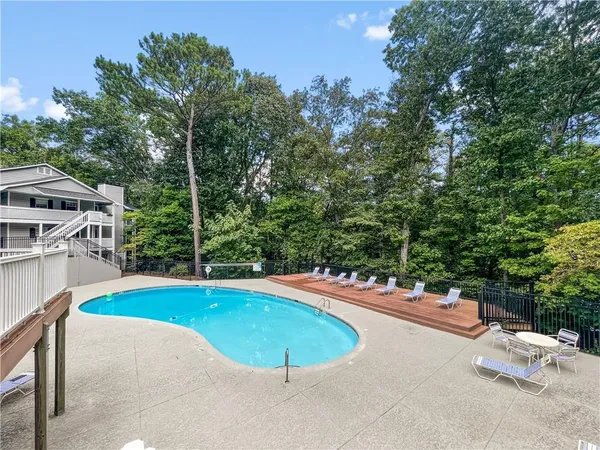 $1,600 | 304 Natchez Trace, Atlanta, GA 30350