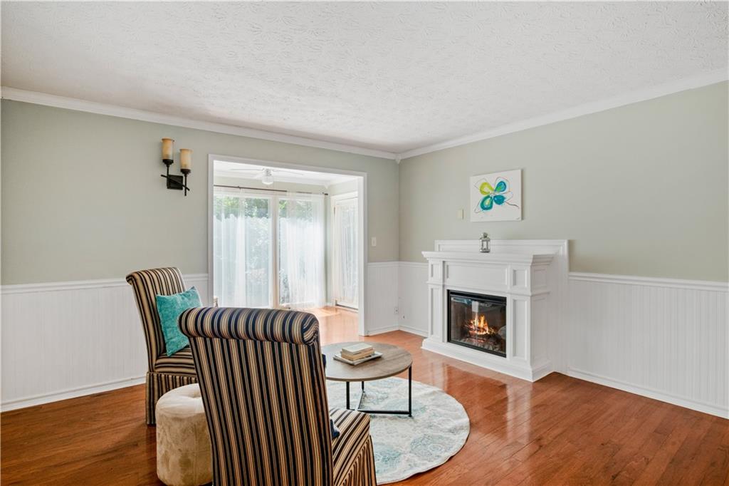 304 Natchez Trace Atlanta, GA 30350 - Photo 2 of 17