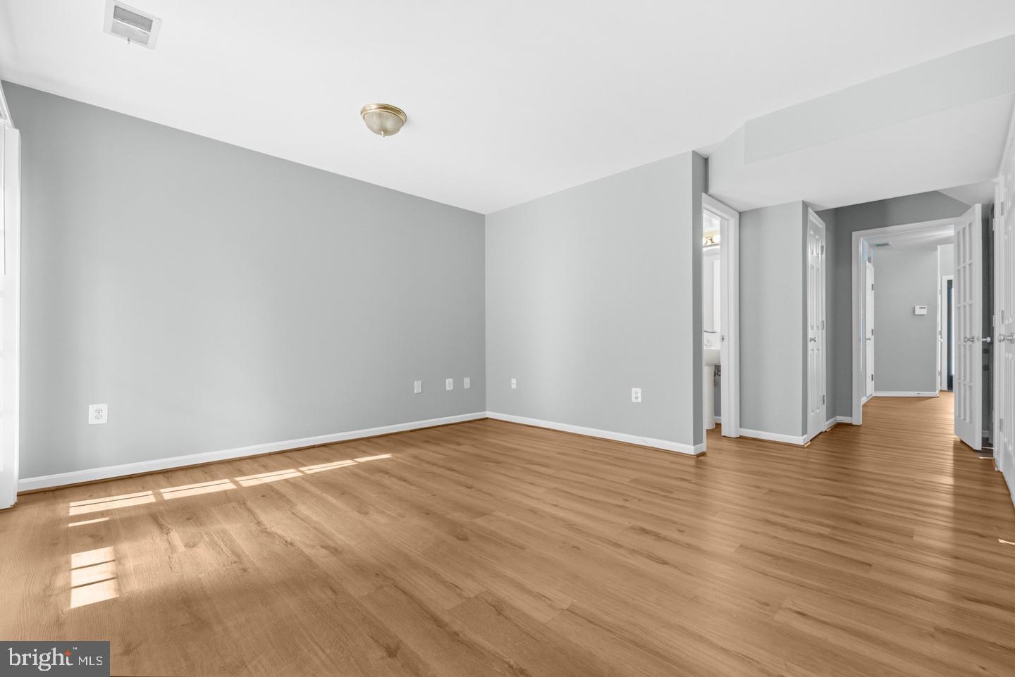 6687 Roderick Loop Gainesville, VA 20155 - Photo 30 of 46 Gallery Image 30