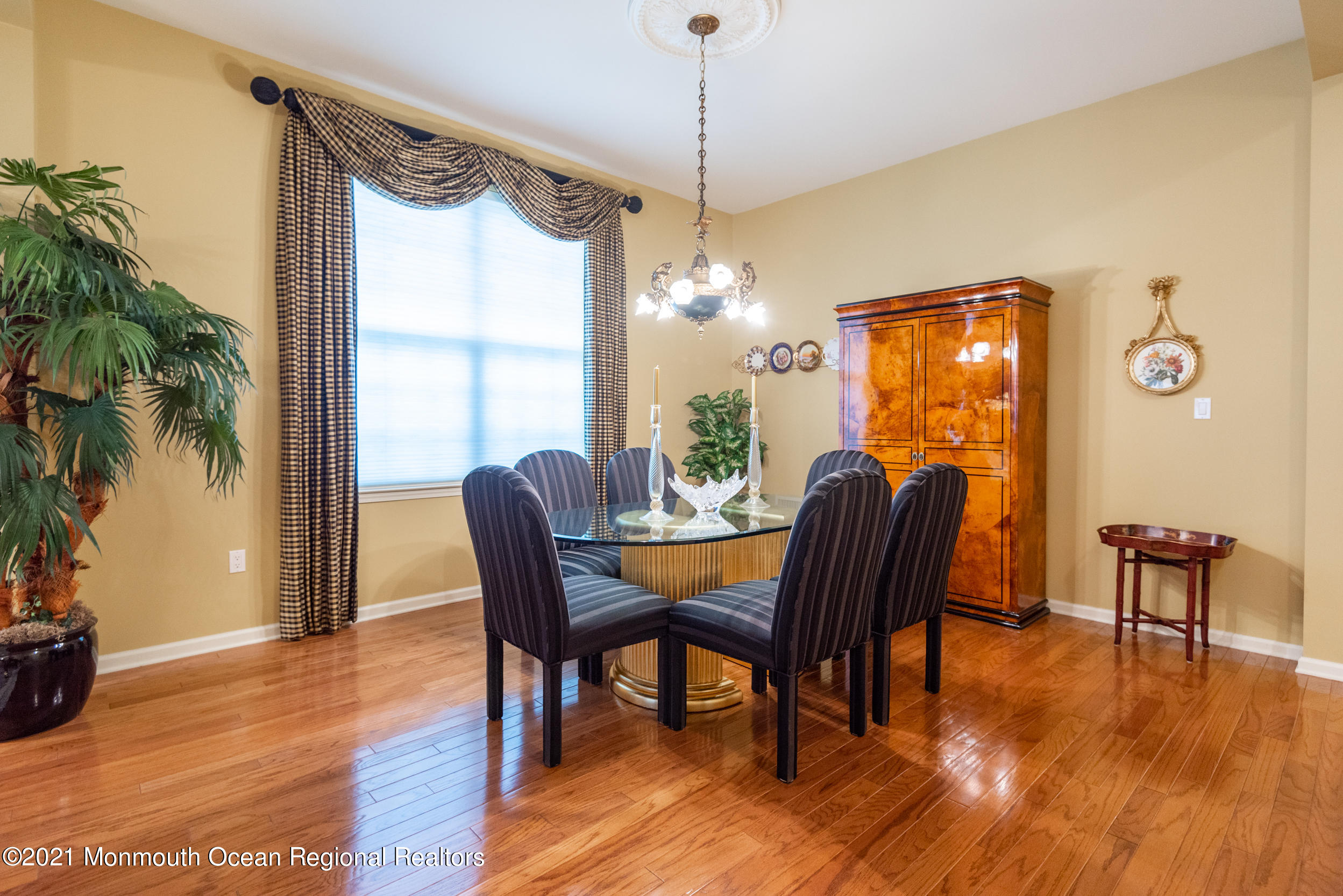44 Park Ridge Way Jackson, NJ 08527 - Photo 7 of 39 Dining 1
