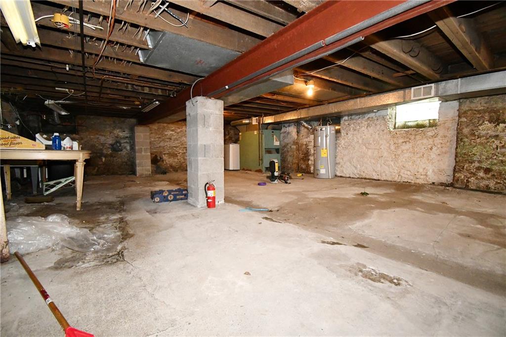 108 Locust Street Pittsburgh, PA 15210 - Photo 18 of 36 a view of a garage