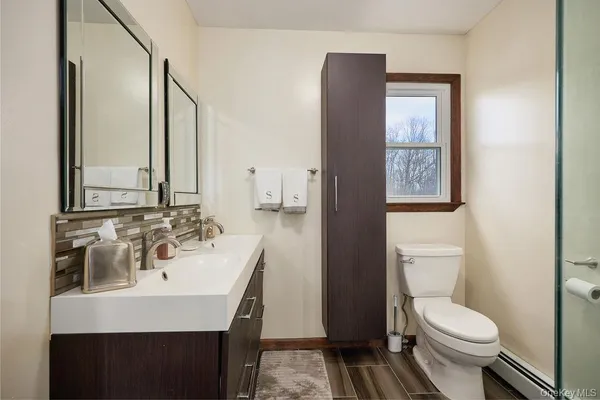 $594,900 | 180 Ridge Drive, Middletown, NY 10940