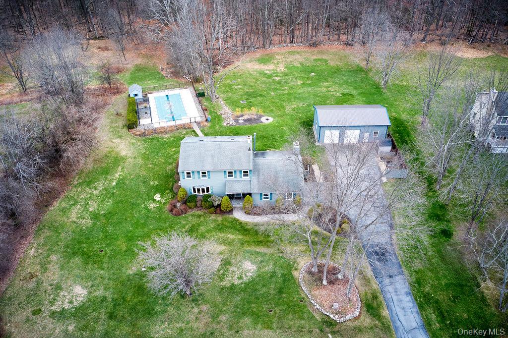 180 Ridge Drive Middletown, NY 10940 - Photo 4 of 43 Aerial view of house, pole building and pool.