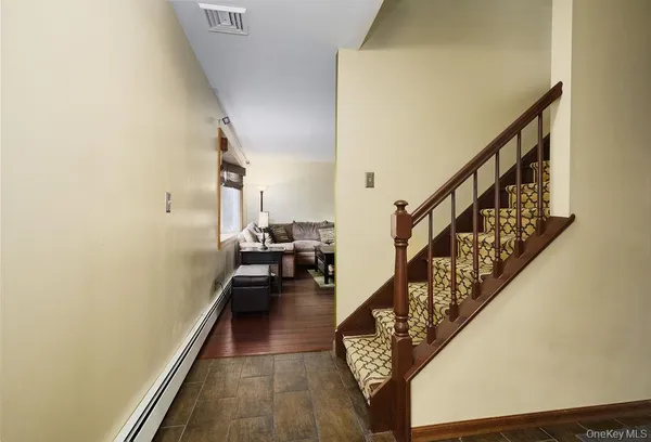 $594,900 | 180 Ridge Drive, Middletown, NY 10940