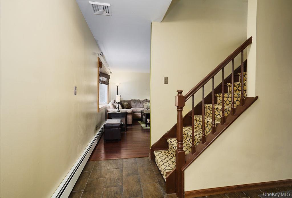 180 Ridge Drive Middletown, NY 10940 - Photo 6 of 43 View of living room from entry foyer
