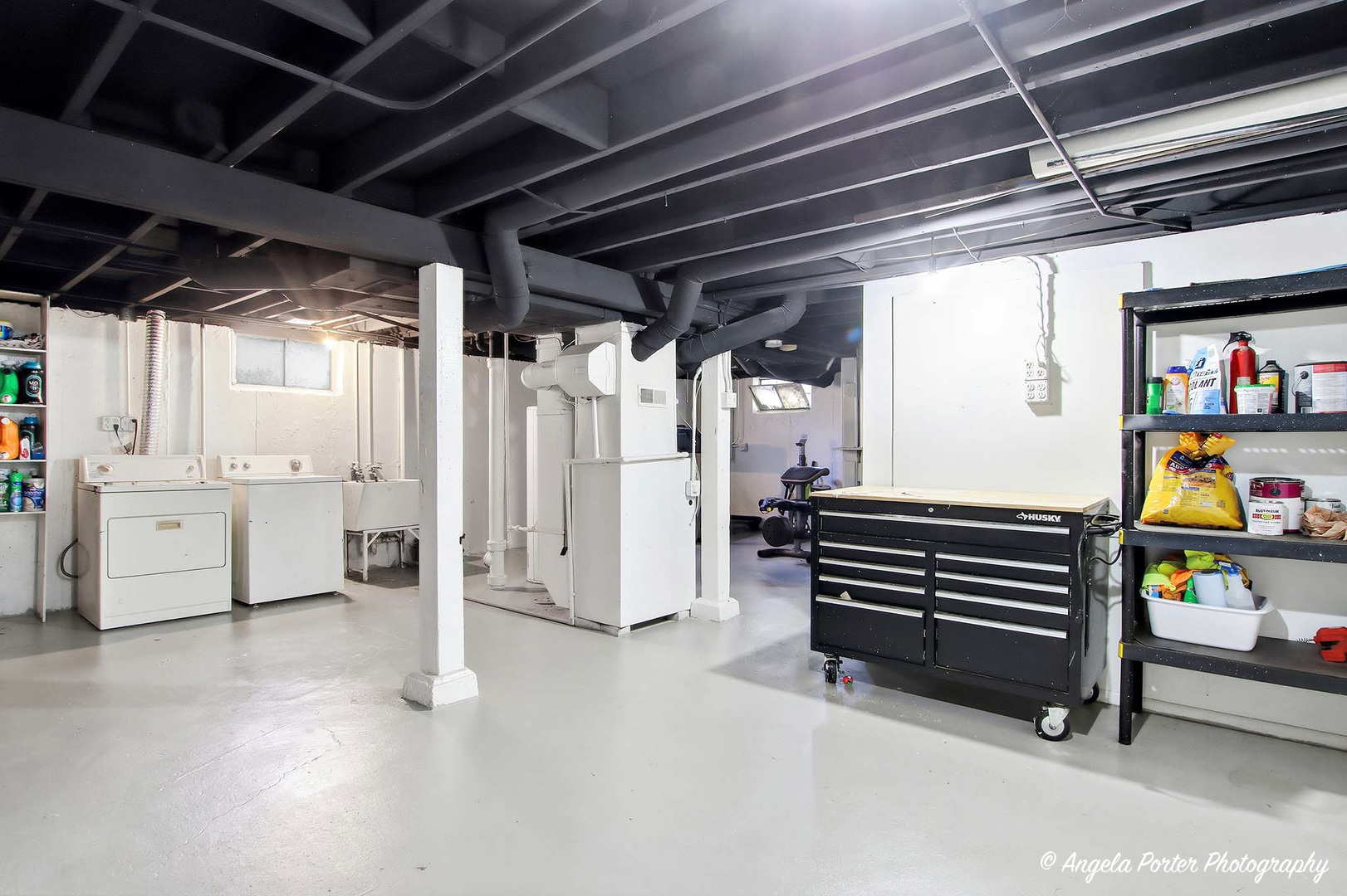 1612 Whitney Street Waukegan, IL 60087 - Photo 15 of 20 a utility room with dryer and washer
