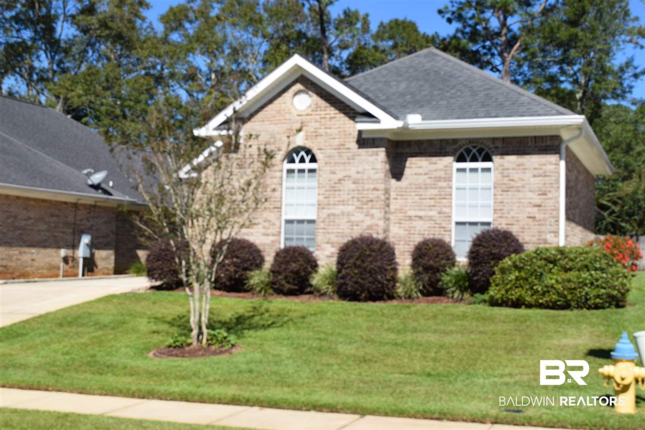 5584 Fairfield Place Mobile, AL 36609 - Photo 1 of 30