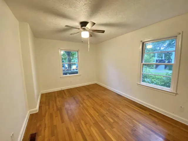 an empty room with a empty space