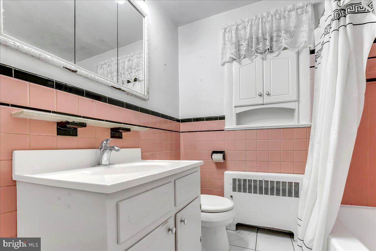 1541 Overhill Road West Chester, PA 19382 - Photo 11 of 31 Full Bathroom