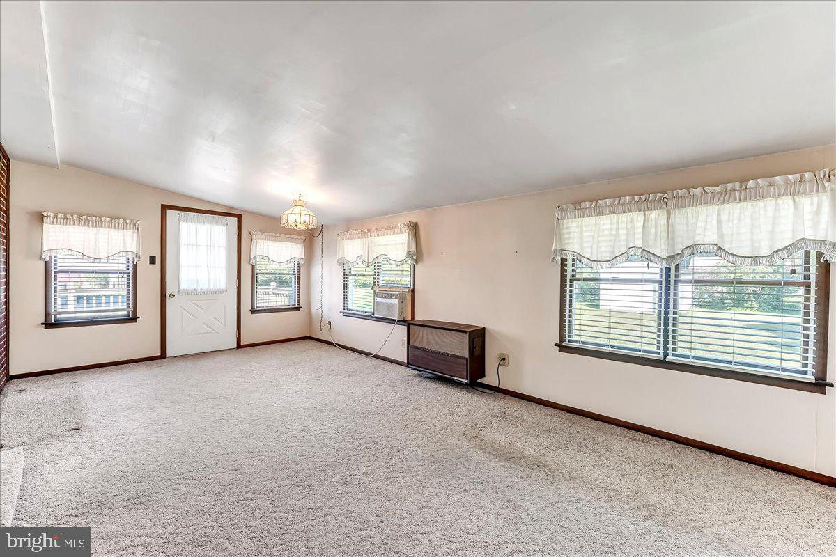 1541 Overhill Road West Chester, PA 19382 - Photo 9 of 31 Bright & Sunny Family Room