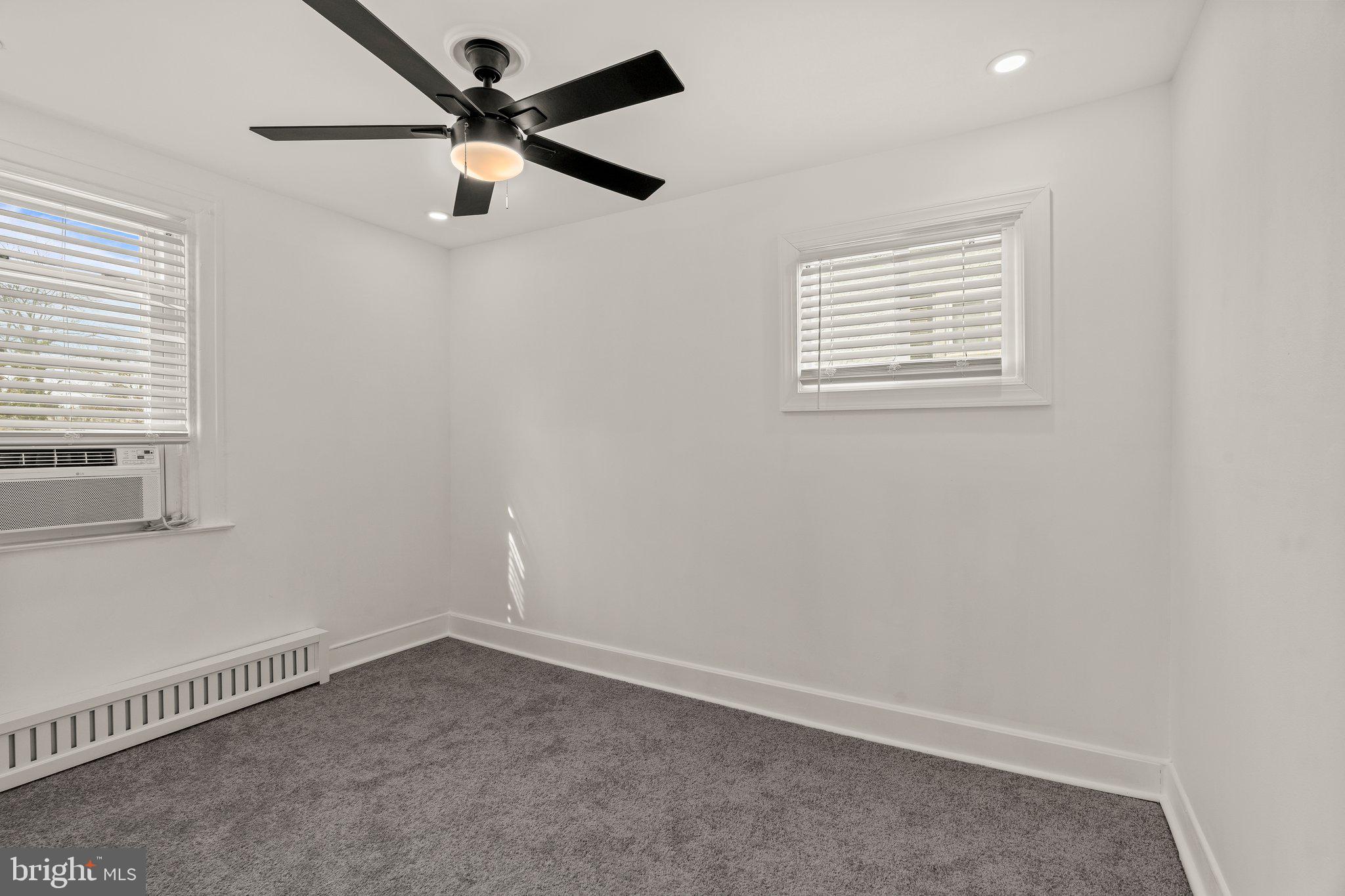 826 Rundale Avenue Yeadon, PA 19050 - Photo 14 of 19 2ND BEDROOM