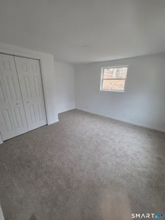 $129,900 | 303 Mohegan Park Road, Norwich, CT 06360