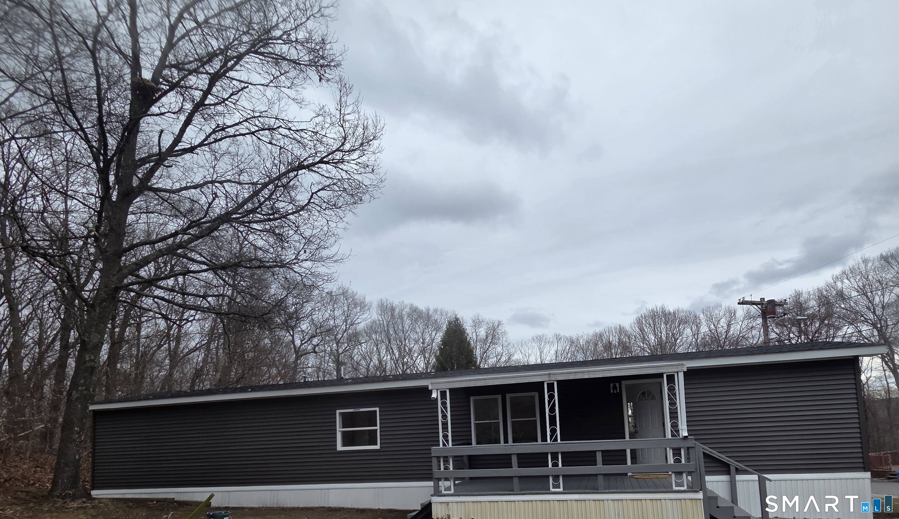 303 Mohegan Park Road Norwich, CT 06360 - Photo 3 of 11