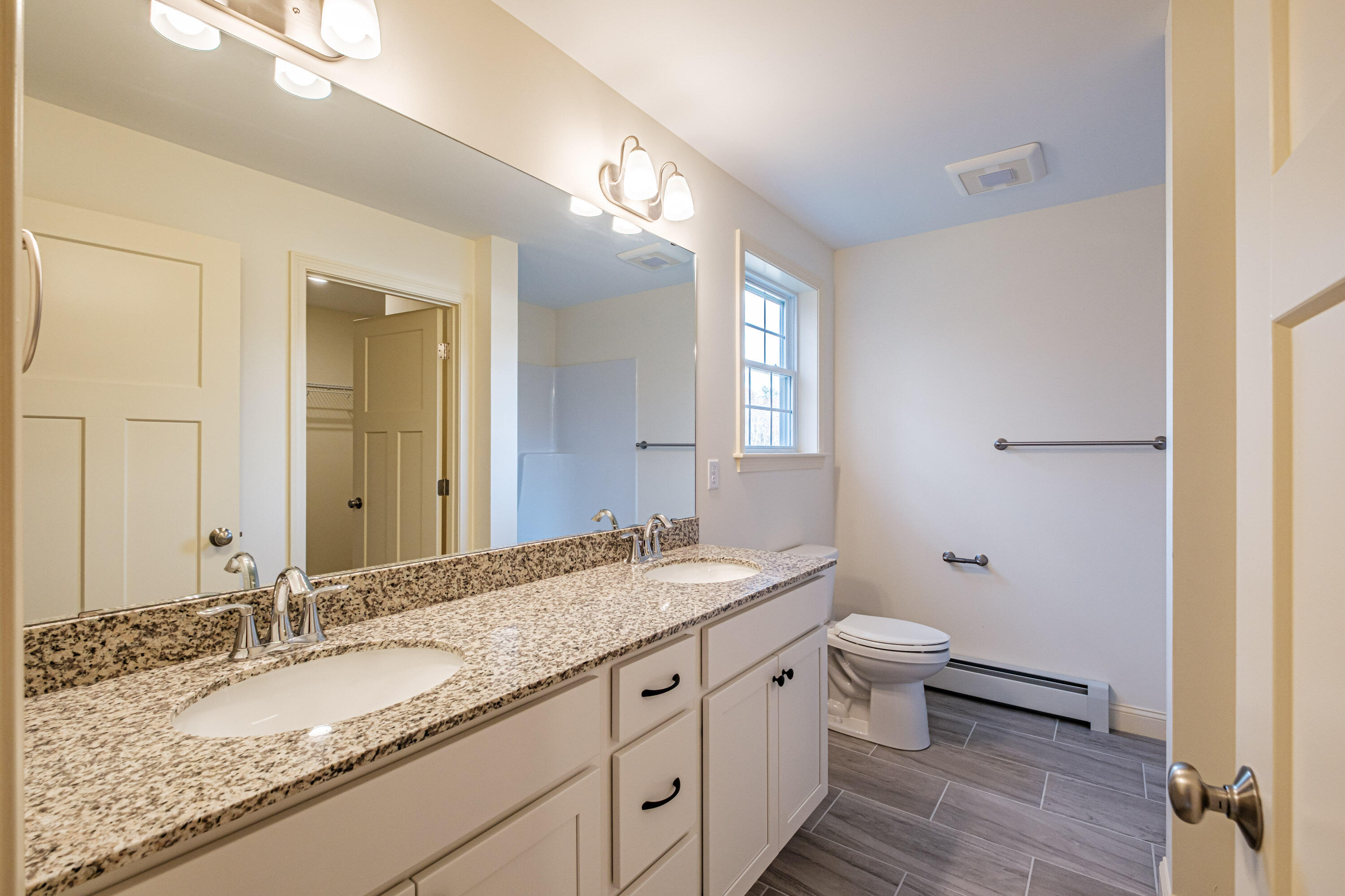 31 Woodbrey Lane Standish, ME 04084 - Photo 59 of 82 20251106gp-63052