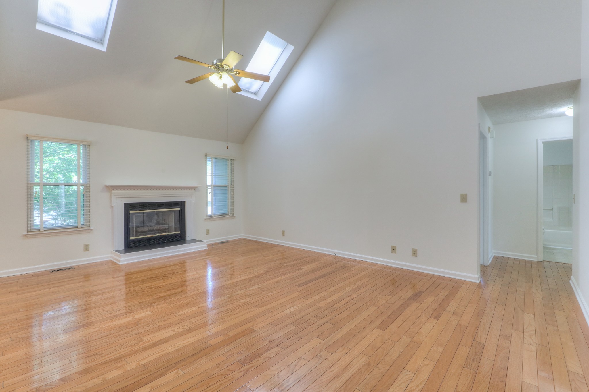 2877 Call Hill Road Nashville, TN 37211 - Photo 4 of 25 Gallery Image 4