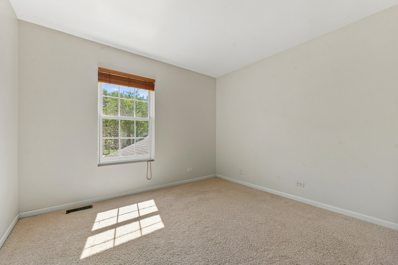 1219 Oak Ridge Drive Streamwood, IL 60107 - Photo 22 of 34 Gallery Image 22