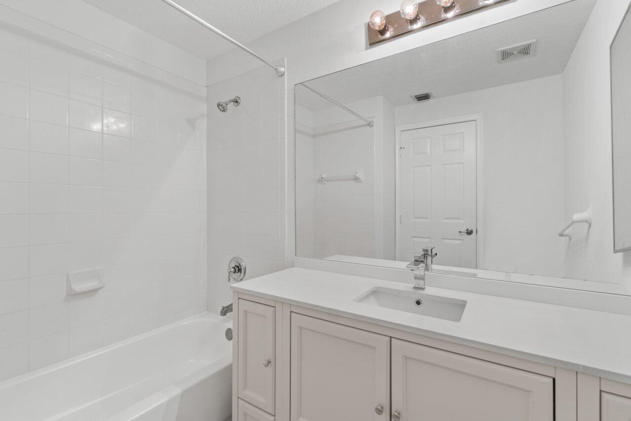 4784 Central Boulevard, Unit 21 Jupiter, FL 33458 - Photo 17 of 24 013-4734SCentralBlvd-Jupiter-FL-SMALL